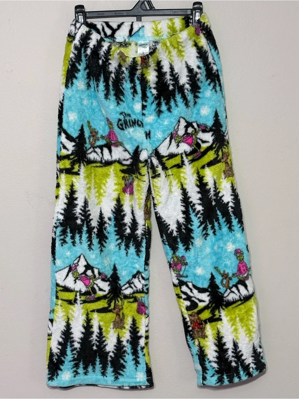 Girls grinch fuzzy pj’s